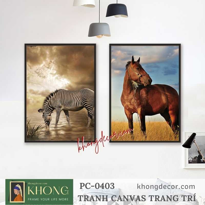 Bộ 2 tranh trang trí đẹp ngựa đồng cỏ PC-0403